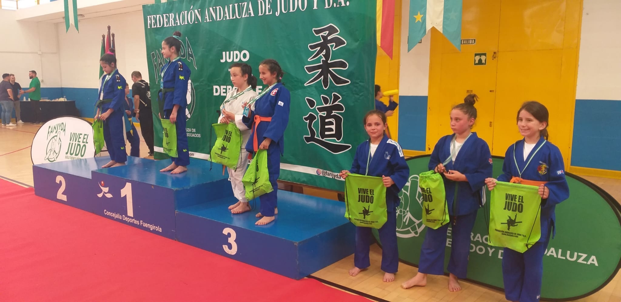 351124397_1959228367764592_6883324389169481936_n