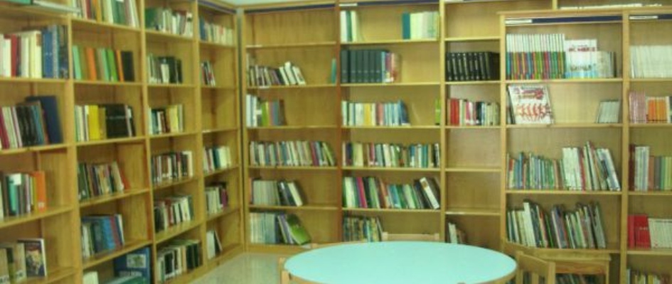 Bibliotecantiguapordentro.JPG