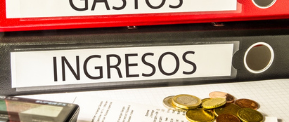 GASTOS E INGRESOS