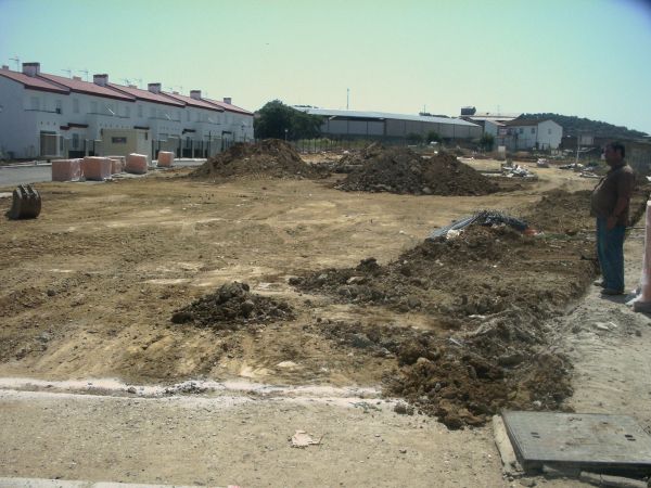 ZONA VERDE DR GALLEGO CON CERVANTES