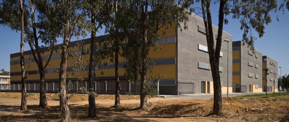 blanco_white.jpg_374706710