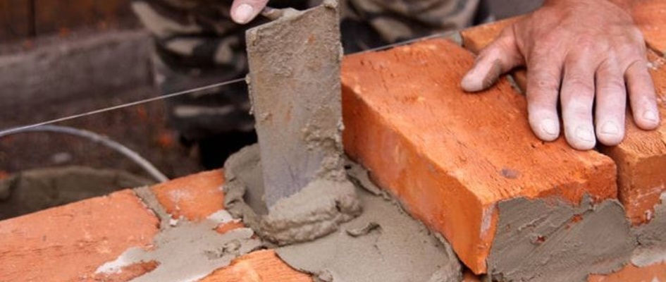 construcción-trabajar-min